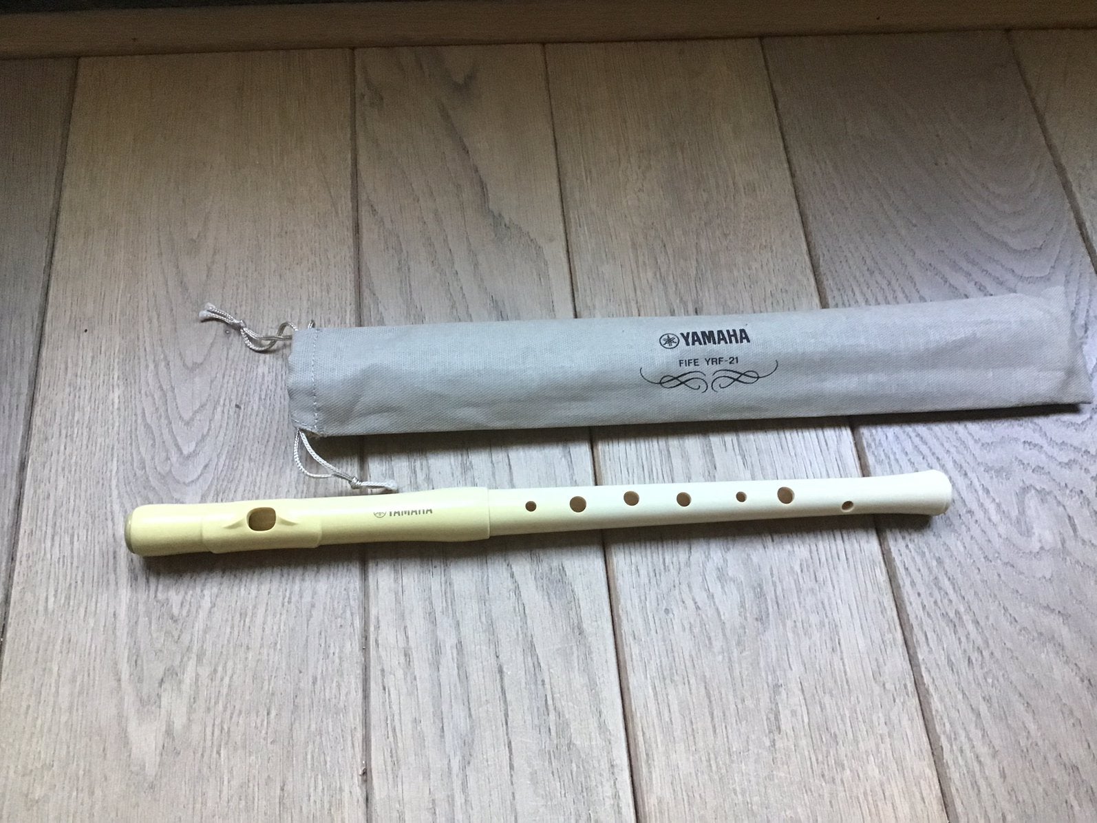 Yamaha YRF-21 pijperfluit in toonsoort C kunststof kleur, Muziek en Instrumenten, Ophalen of Verzenden, Gebruikt