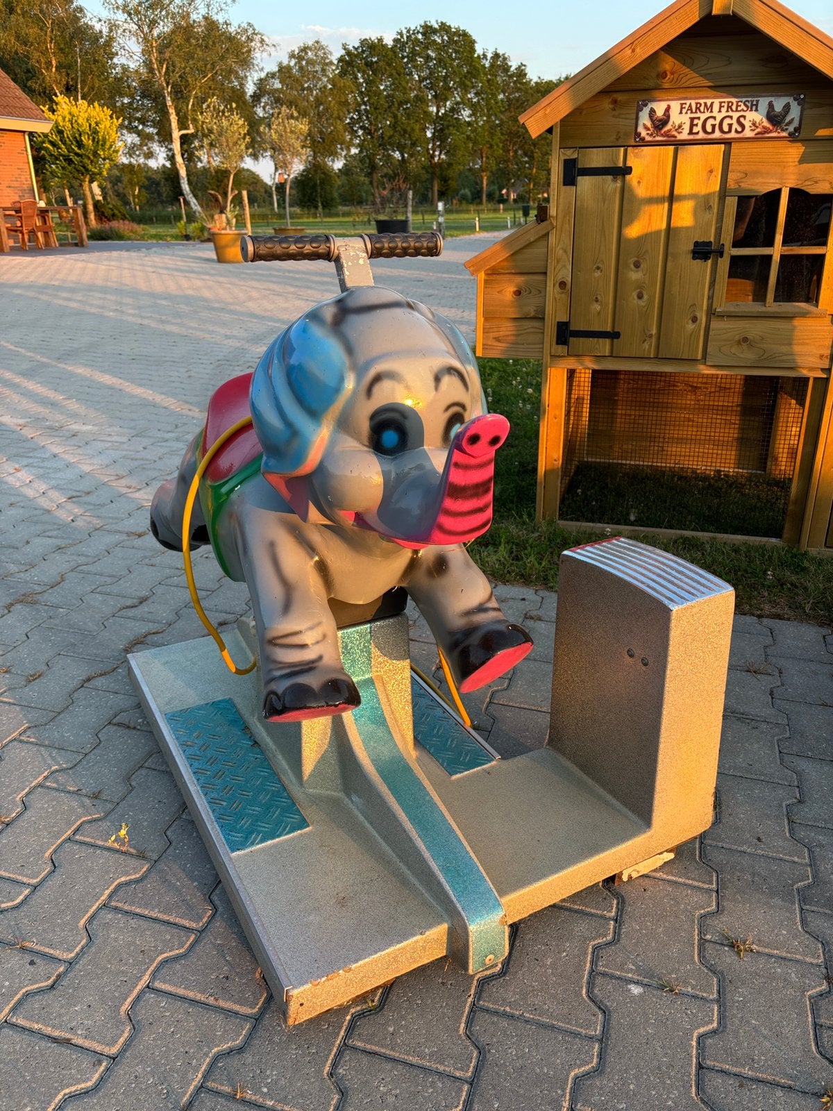 Olifantje Kiddy Ride, Ophalen, Gebruikt