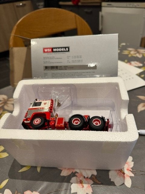 WSI Vosters Scania 1 6x2 Tag Axle, Hobby en Vrije tijd, Modelauto's | 1:50, Ophalen of Verzenden, Nieuw, Bus of Vrachtwagen, Wsi