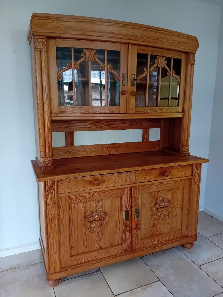 Antieke Oost-Duitse buffetkast, Antiek en Kunst, Ophalen