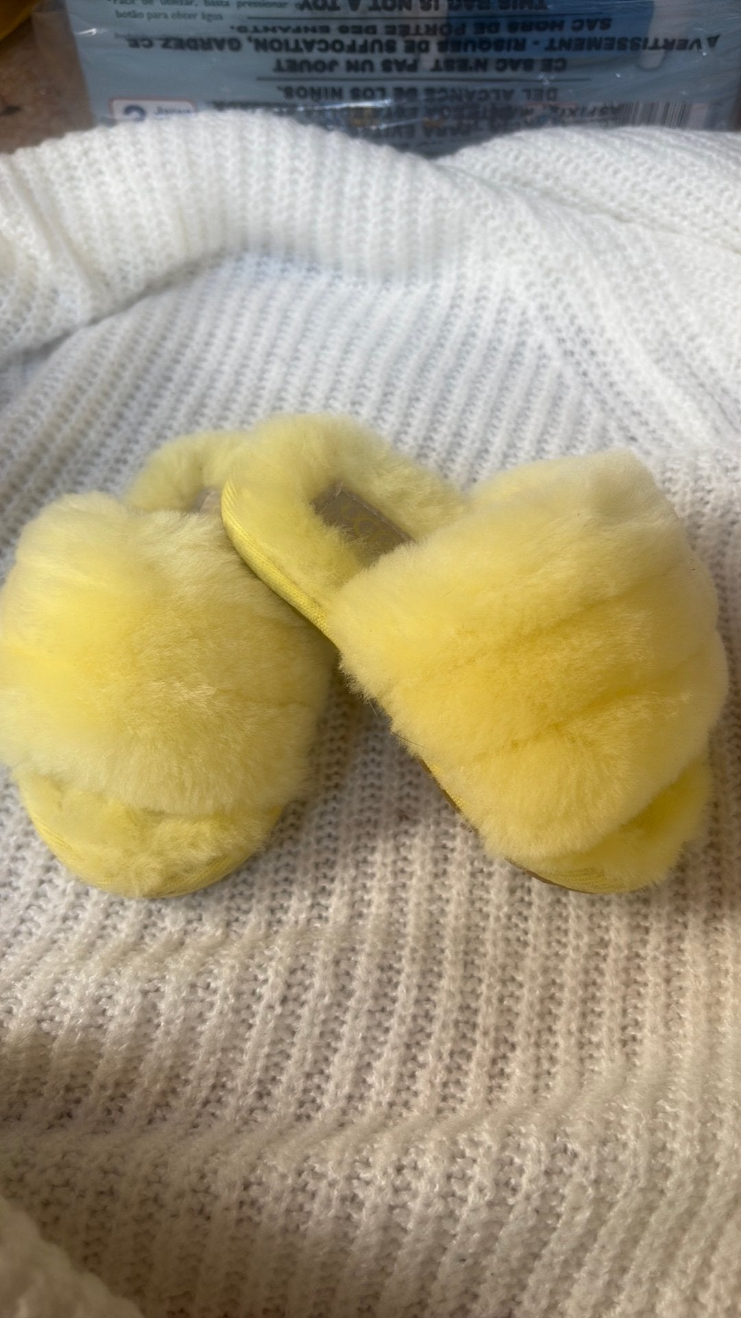 Ugg sandaaltjes maat 22, Meisje, Overige typen, Nieuw, Ophalen of Verzenden