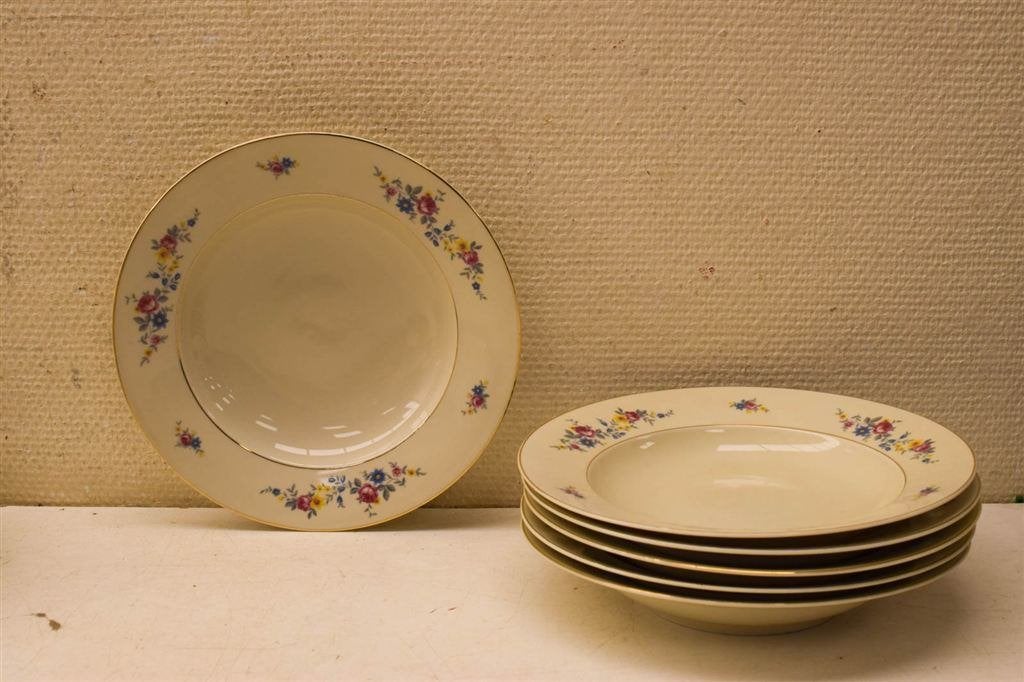 22 delige Altromlei porseleinen servies 46699, Gebruikt, Ophalen of Verzenden, Bord(en), Overige stijlen