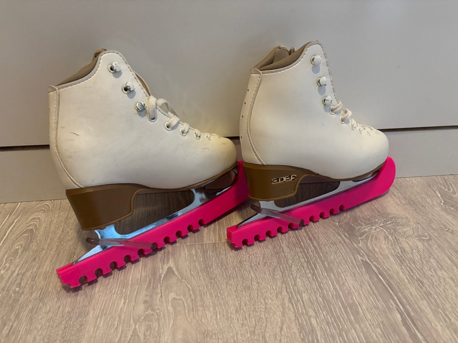 Schaatsen en skateshoes, Zo goed als nieuw, Noren, Ophalen, Overige merken