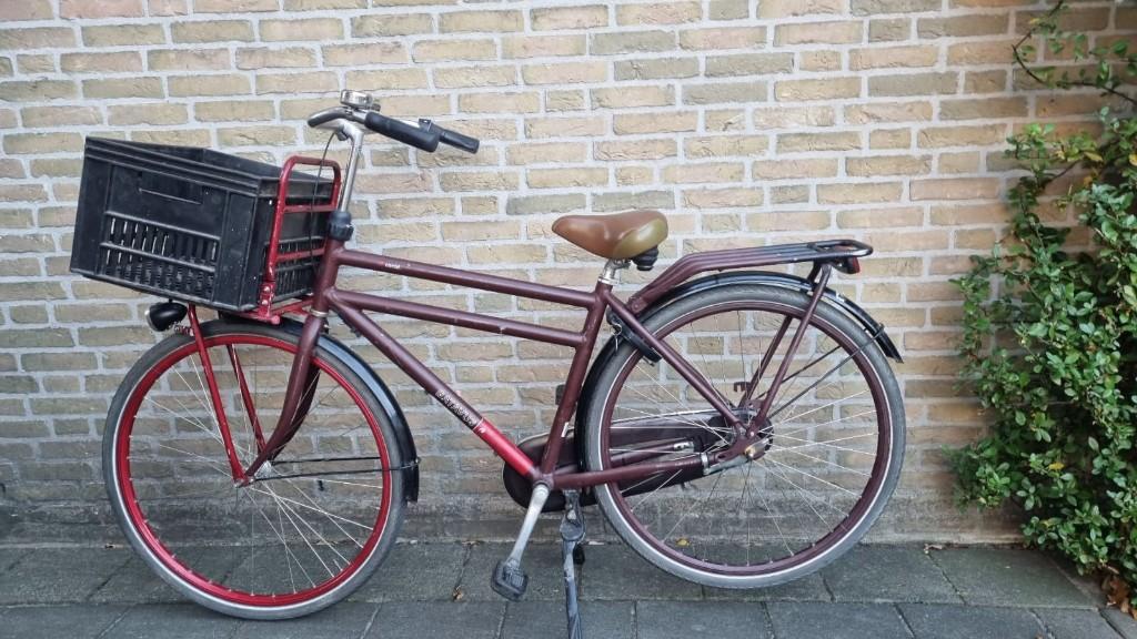 BATAVUS 3 Jongensfiets Versnellingen Terugtraprem 28 inch, Ophalen, Gebruikt, Versnellingen, Batavus