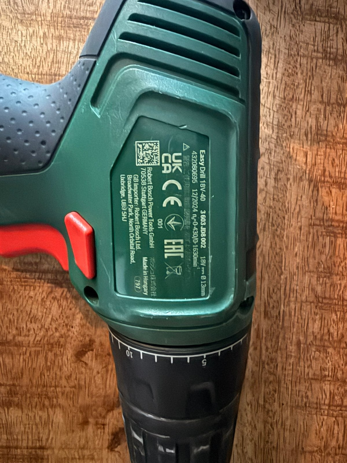 Bosch EasyDrill 18V-40 accuboormachine + 3 accu’s 18V, Ophalen of Verzenden, Gebruikt, Boor- en Schroefmachine