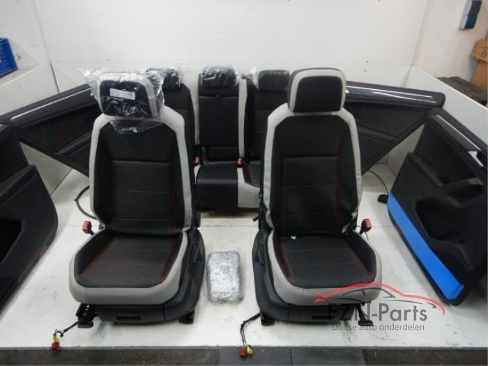 VW Tiguan 5NA Urban Sport Facelift Interieur Leer Stof Compl, Auto-onderdelen, Interieur en Bekleding, Ophalen of Verzenden, Gebruikt