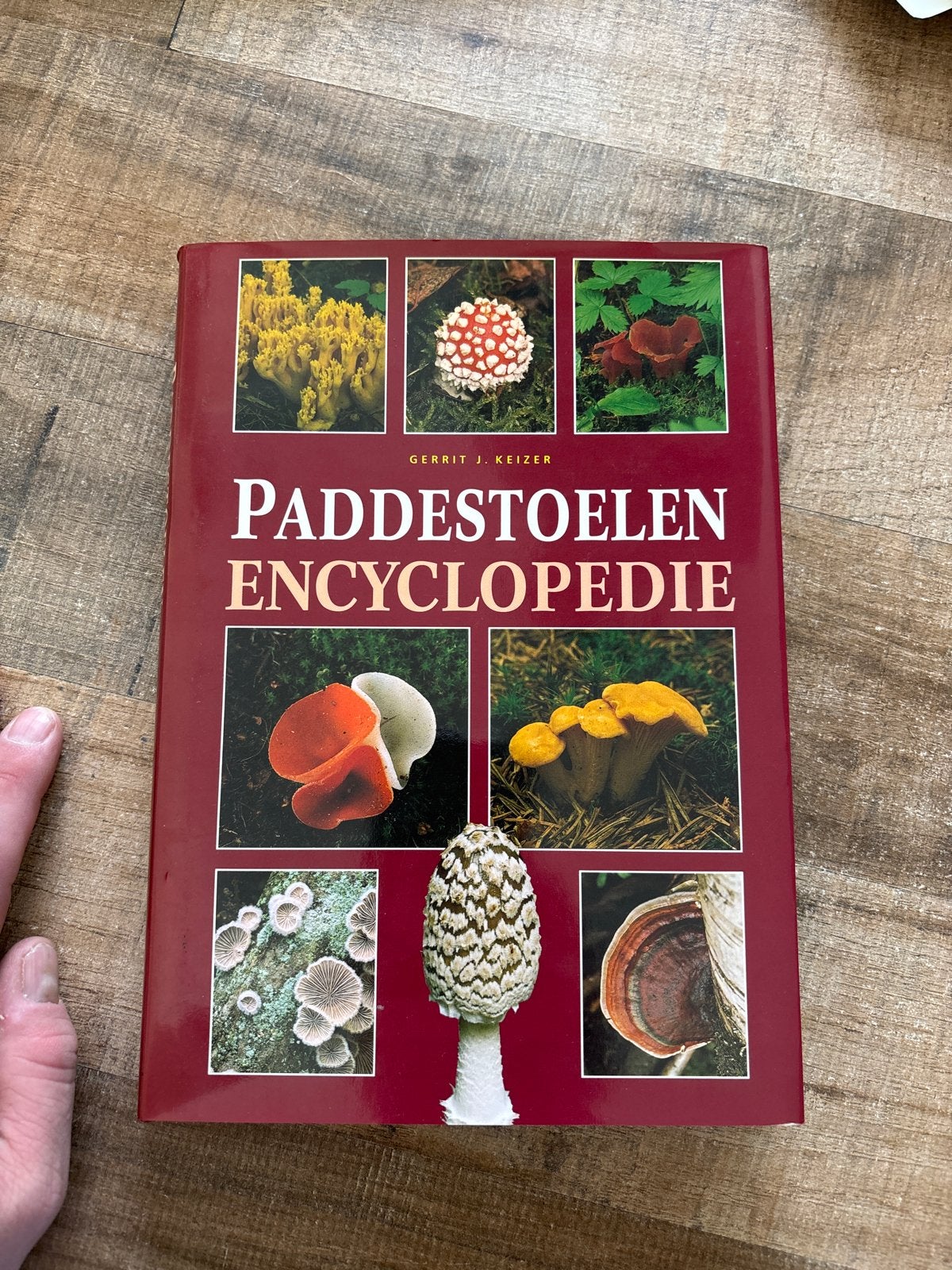 Paddenstoelen Encyclopedie - Gerrit J. Keizer, Boeken, Ophalen of Verzenden, Gelezen, Overige onderwerpen, Los deel