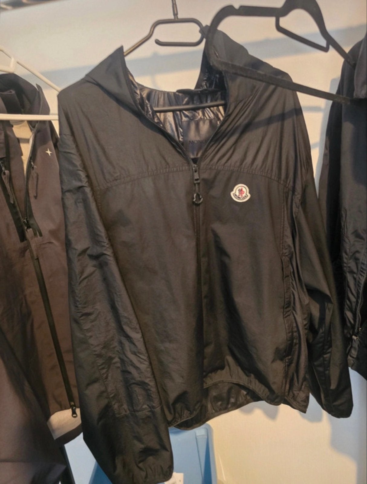 Moncler jas zwart maat s, Ophalen of Verzenden, Zo goed als nieuw, Maat 46 (S) of kleiner, Zwart