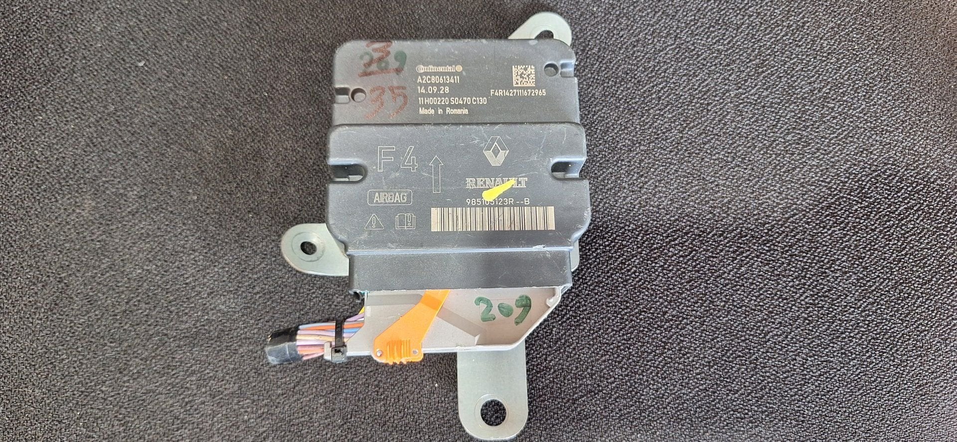 Originele Airbag Stuurmodule Computer Renault Twingo 3 - 985, Gebruikt, -, Renault, -