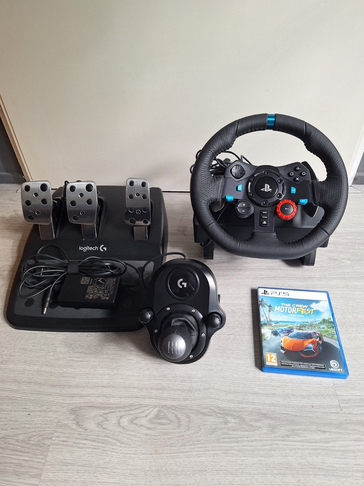 Logitech 920 stuur met pendalen en shifter + spel, Ophalen
