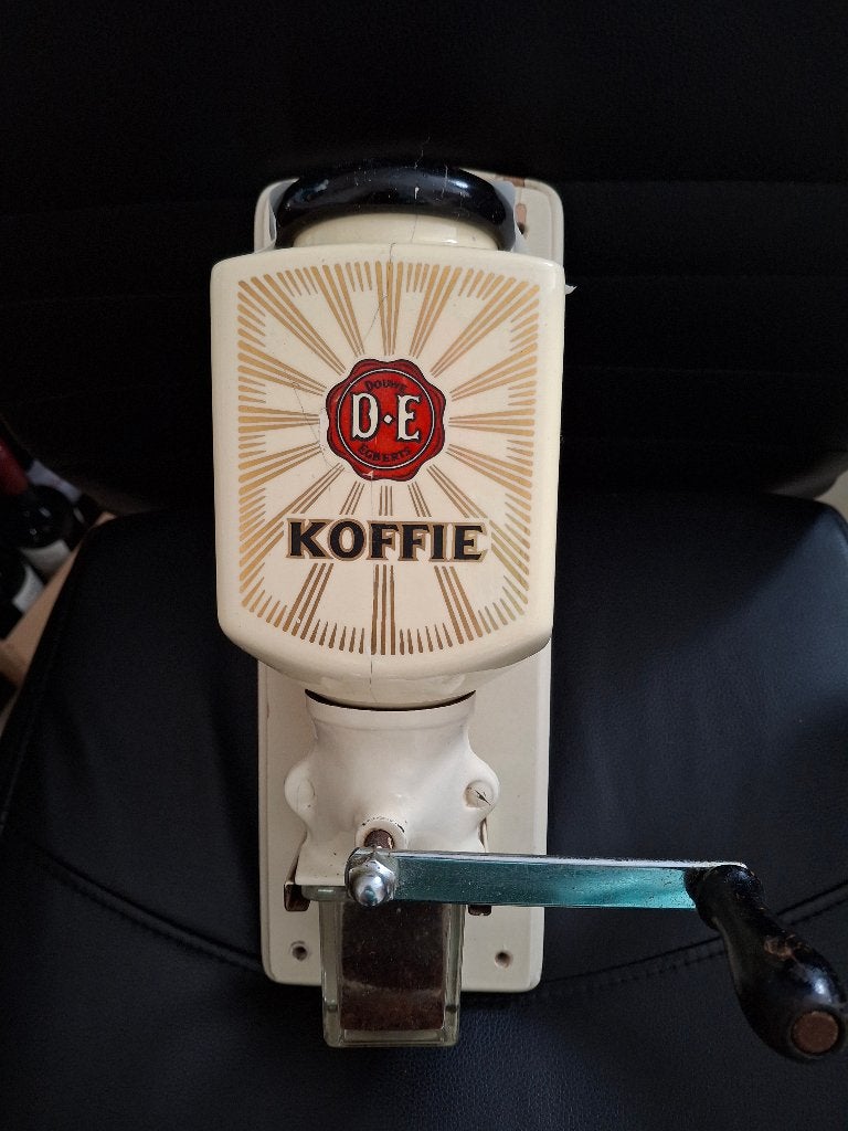 oude wandkoffiemolen, Antiek en Kunst, Antiek | Keukenbenodigdheden, Ophalen
