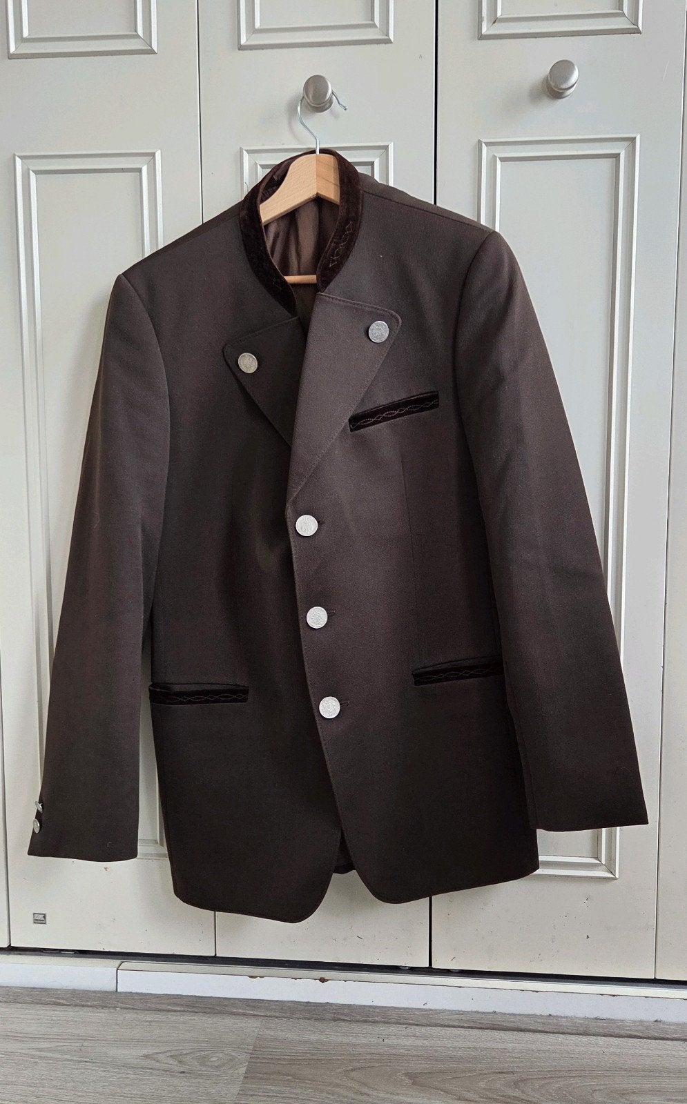 Tofana Trachten Blazer voor Oktoberfest - Made in Austria, Bruin, Maat 48/50 (M), Ophalen of Verzenden, Zo goed als nieuw