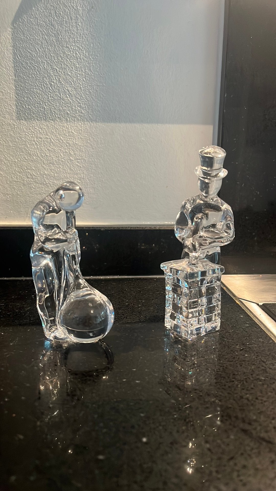 2 kristallen beeldjes van  zweedse kunstenaar  Orrefors, Antiek en Kunst, Antiek | Glas en Kristal, Ophalen of Verzenden