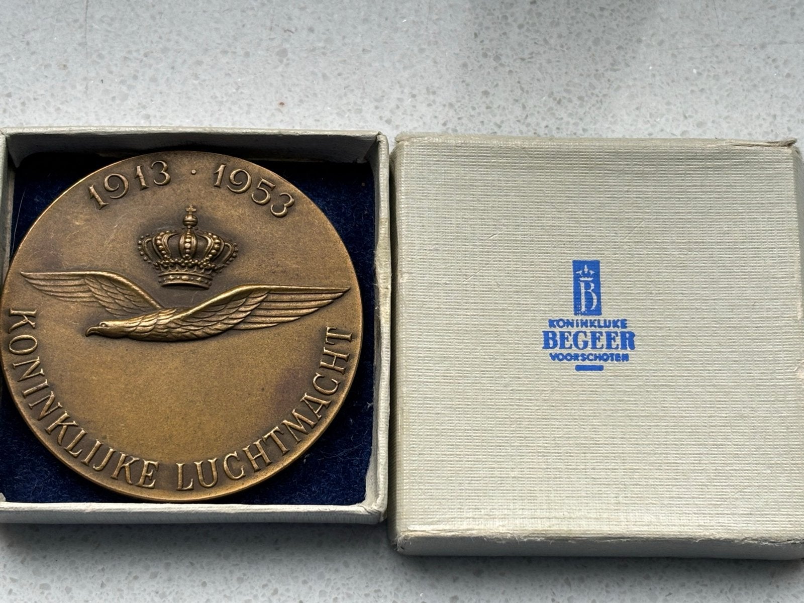 Koninklijke Luchtmacht Medaille 1913-1953 Soesterberg, Ophalen of Verzenden, Luchtmacht, Nederland