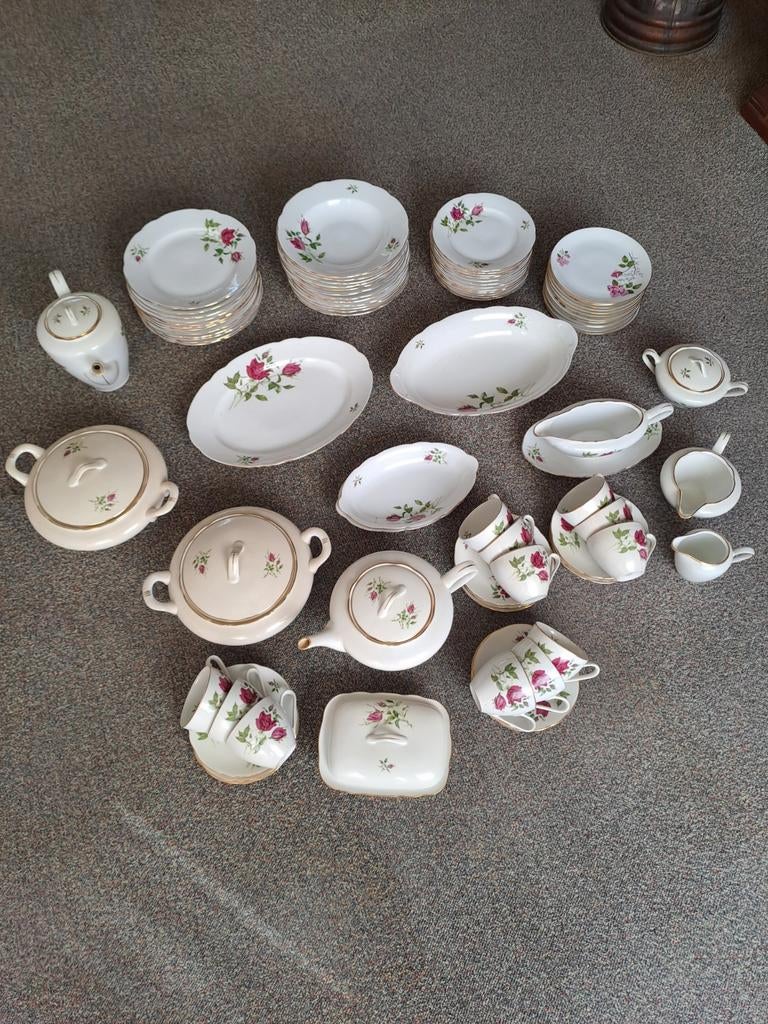 12 persoons servies., Antiek en Kunst, Antiek | Servies compleet, Ophalen