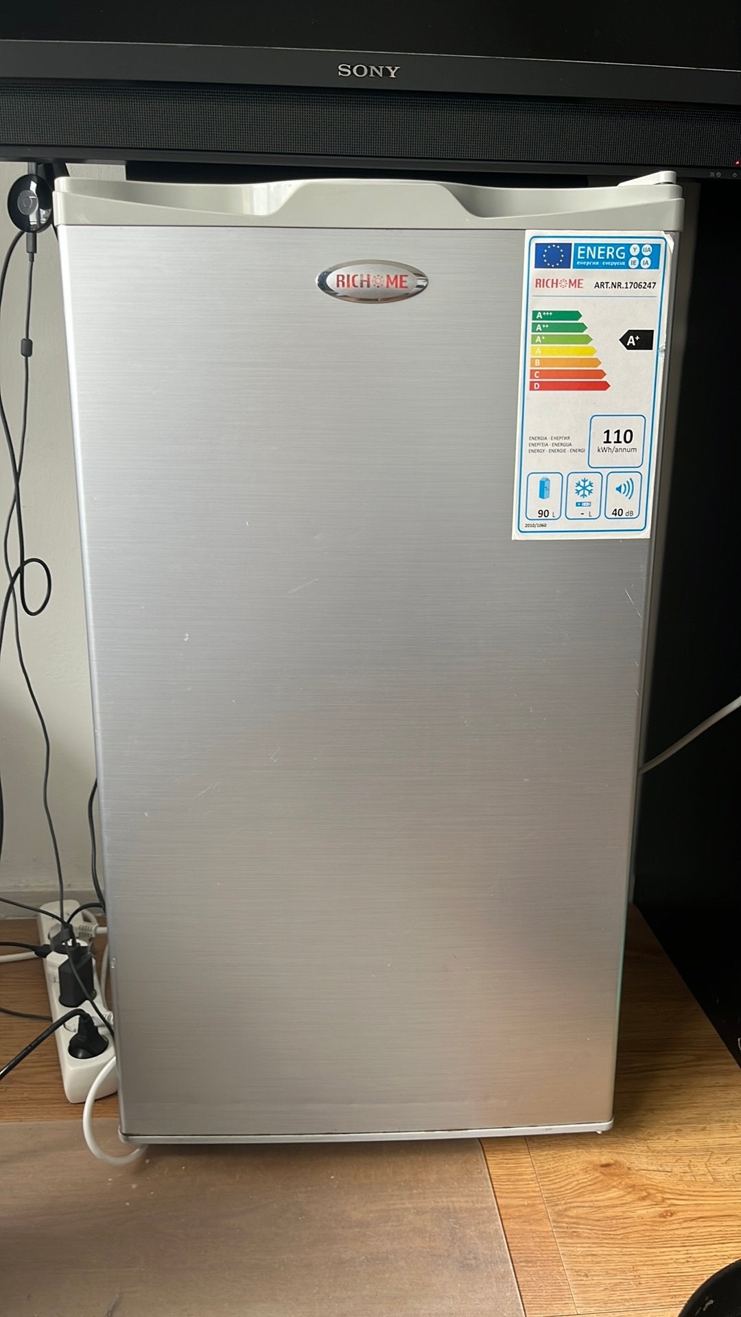 Mini koelkast, Witgoed en Apparatuur, Koelkasten en IJskasten, Ophalen, Zo goed als nieuw, Energieklasse A of zuiniger, Met vriesvak