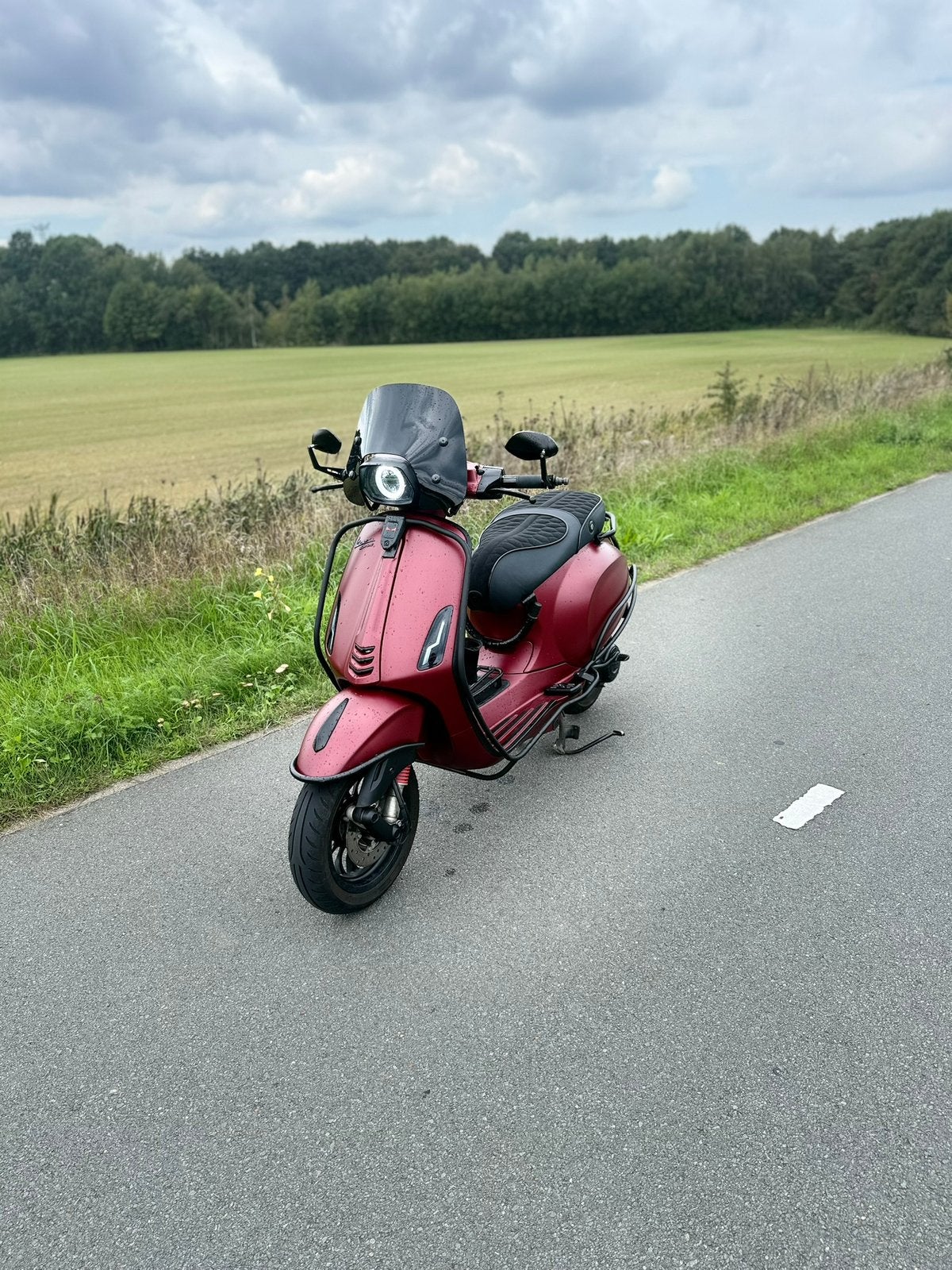 Vespa sprint 2018 nieuwstaat, Fietsen en Brommers, Ophalen, Maximaal 45 km/u, Vespa S, Zo goed als nieuw