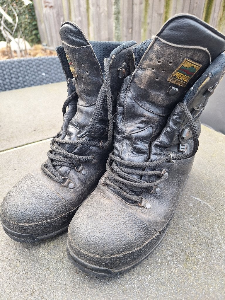 Meindl hoog model werk- of wandel schoenen maat 42 Leer, Sport en Fitness, Ophalen of Verzenden, Gebruikt, Schoenen