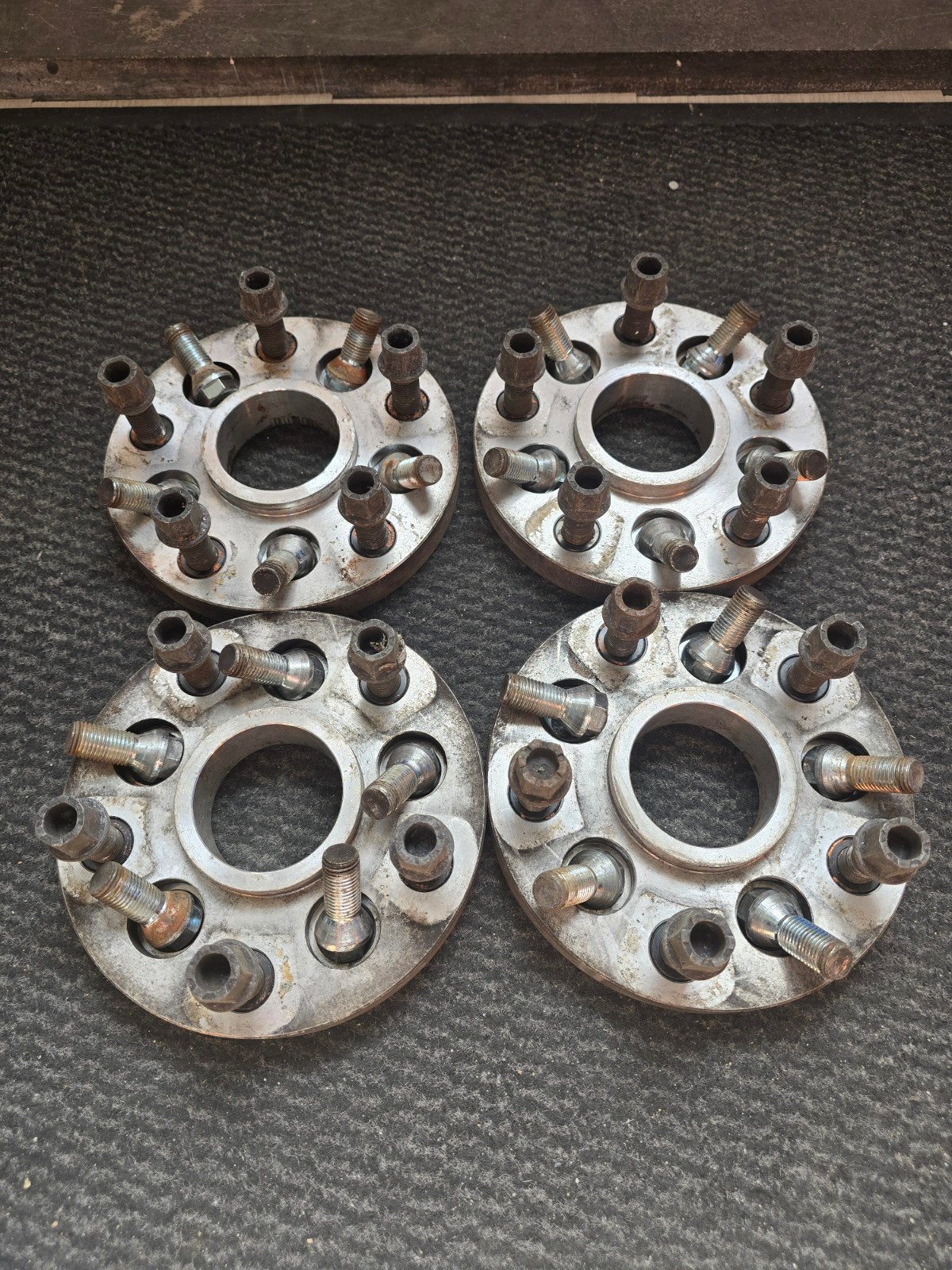 Adapters 20mm 5x112 naar 5x130 naafdiameter 57.1, Ophalen of Verzenden