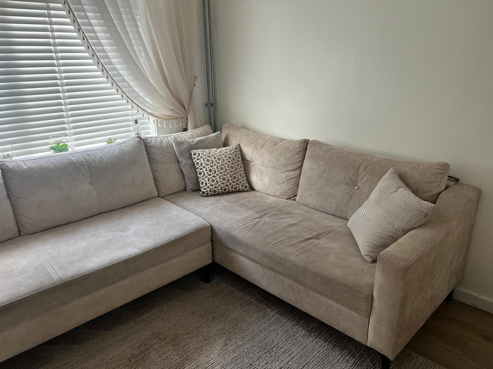 Comfortabele Hoekbank - Beige Stof 🍃, 250 tot 300 cm, Modern en comfortabel, 100 tot 125 cm, Hoekbank