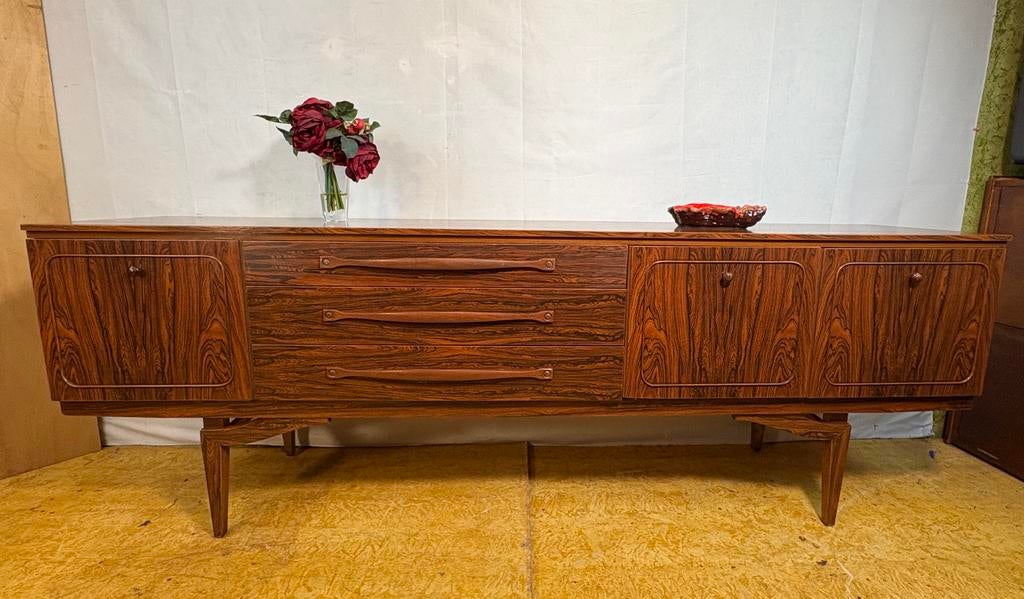 Gratis verzending! Mid-century retro vintage dressoir 1960, Beautility, Beautility, Mid century retro vintage palisander look dressoir 1960