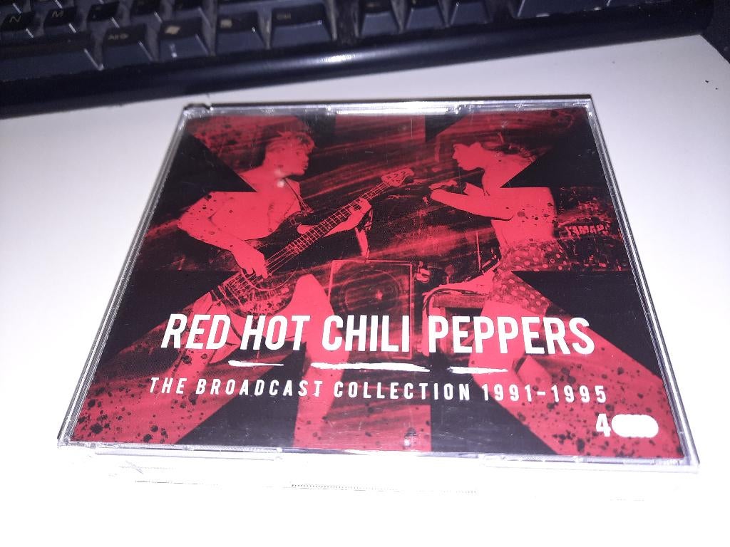 4CD Red Hot Chili Peppers The Broadcast Collection 1991-1995, Ophalen, Zo goed als nieuw, Alternative