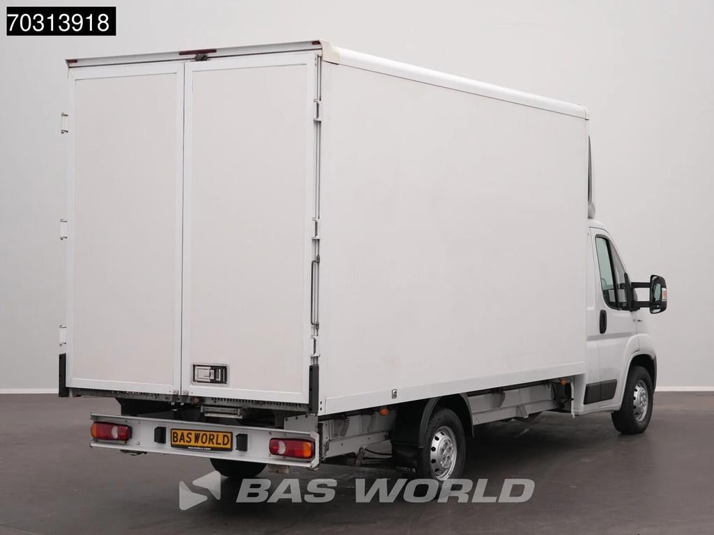 Fiat Ducato 150pk Bakwagen Achterdeuren Euro6 Navi Airco Cru, Stof, Gebruikt, Euro 6, 150 pk
