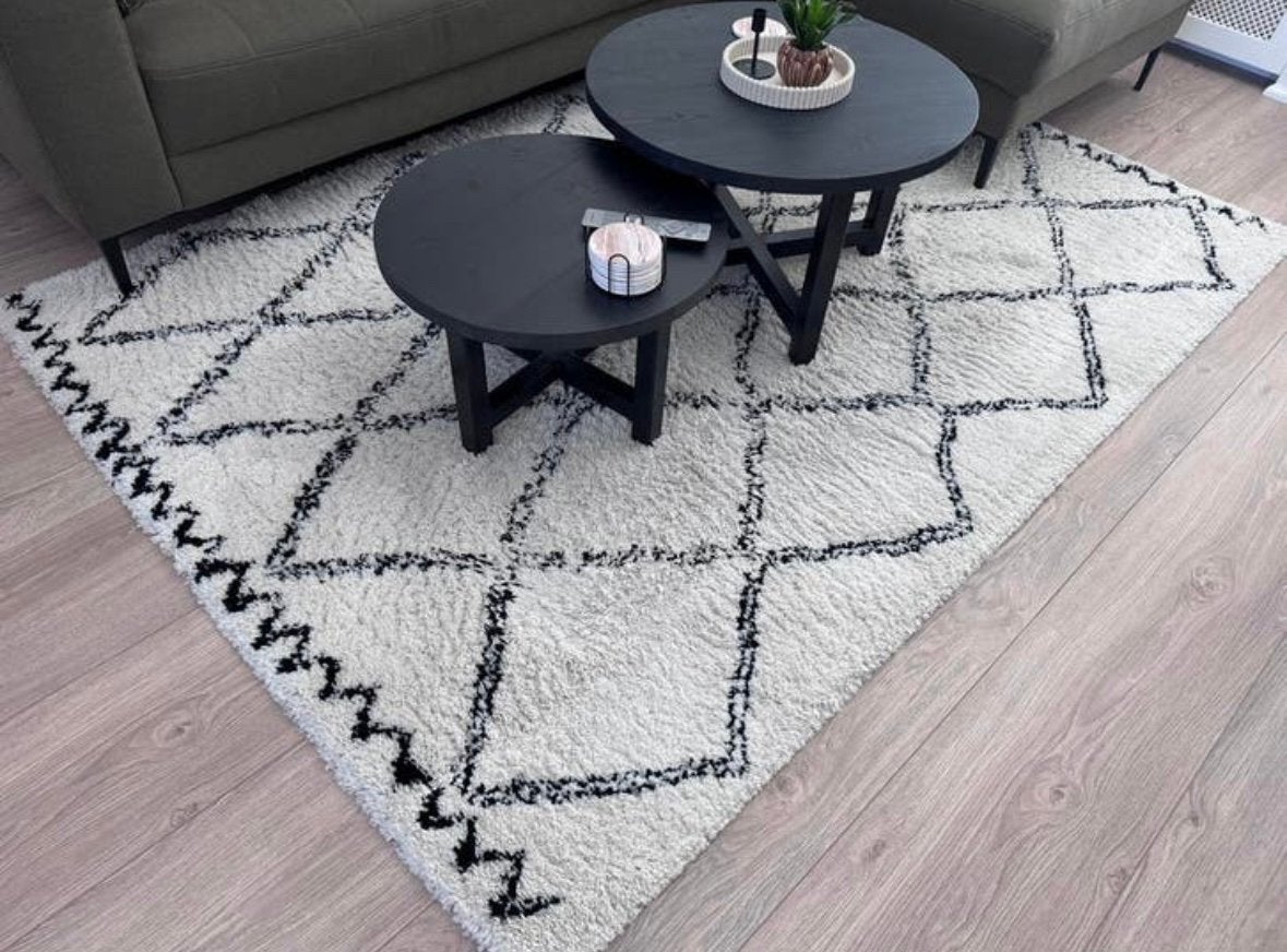 Varamin vloerkleed crème / zwart, Ophalen, Zwart, 150 tot 200 cm, 200 cm of meer