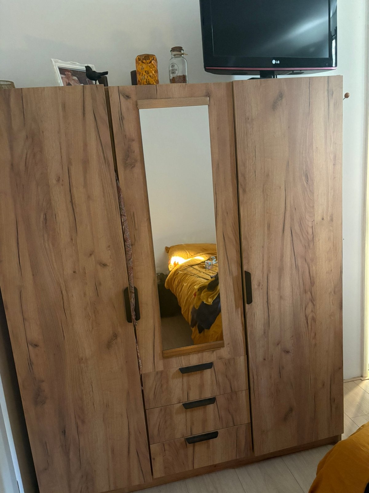 Kledingkast en dressior als nieuw ophalen amsterdam, Huis en Inrichting, Ophalen, Zo goed als nieuw, 50 tot 75 cm, 200 cm of meer