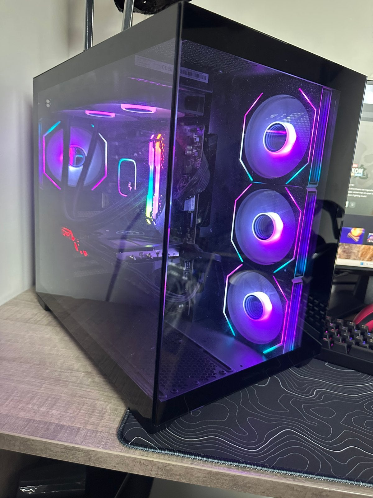 Krachtige Gaming Pc, Computers en Software, Desktop Pc's, Ophalen, Zo goed als nieuw, Gaming, SSD