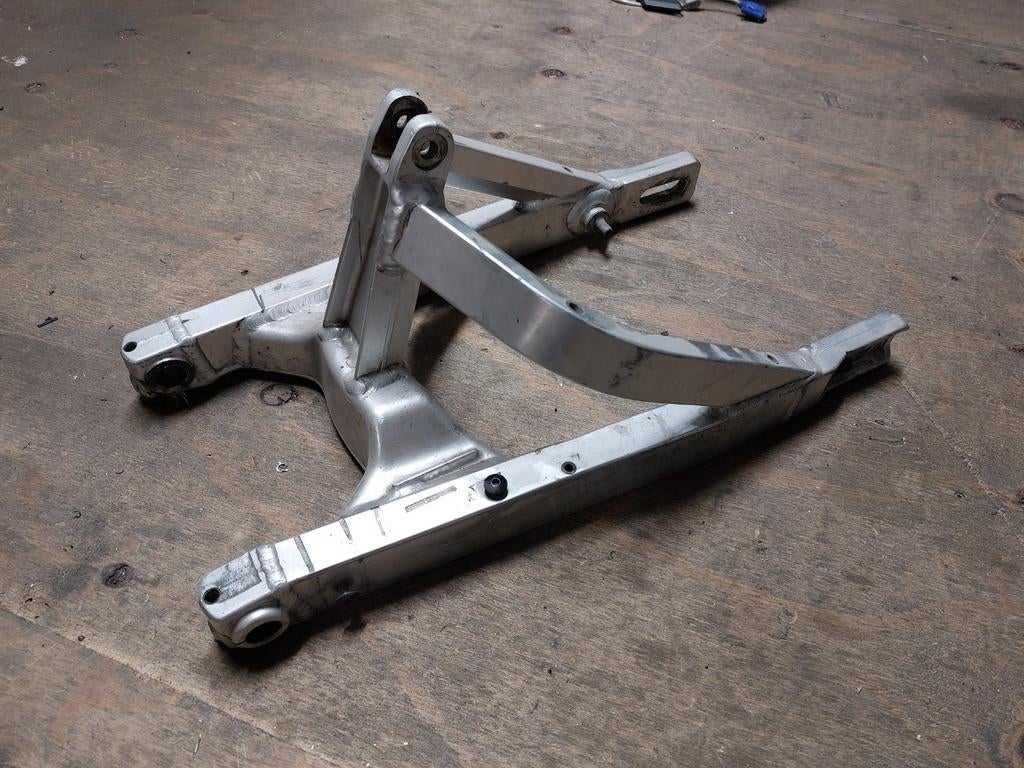 Achterbrug Ducati 750 900 origineel, Ophalen of Verzenden, Gebruikt