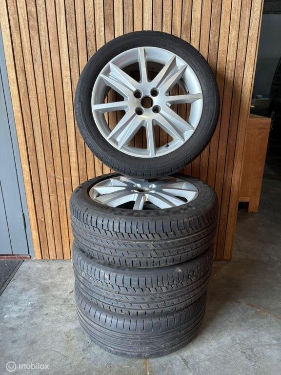 Set lichtmetaal Renault Megane 2002-2009 met zomerbanden, Gebruikt, Ophalen of Verzenden, Band(en)