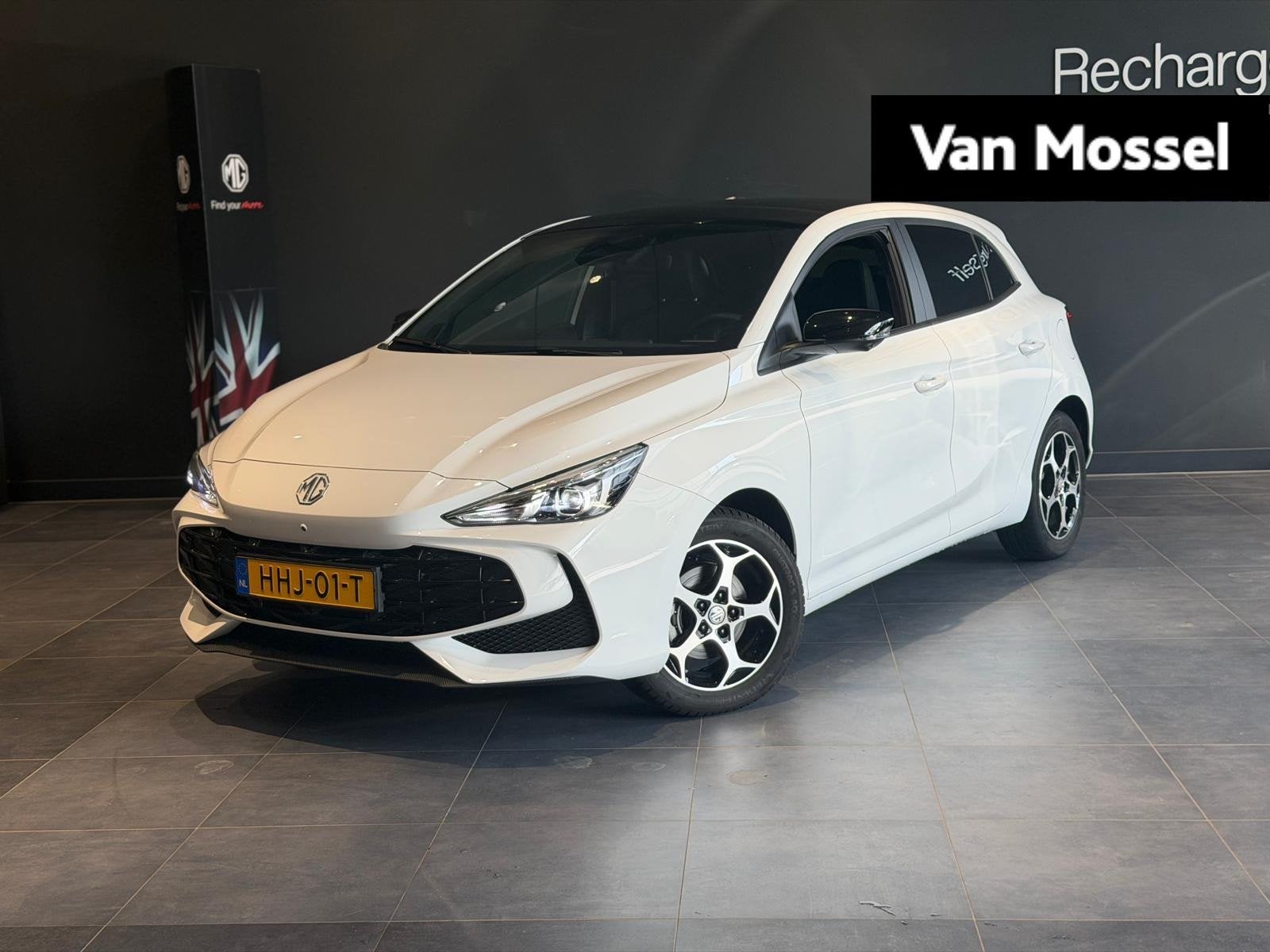MG 3 1.5 Hybrid+ Luxury | 360 Camera | Apple Carplay | Kunst, 194 pk, 4 cilinders, 1283 kg, Origineel Nederlands