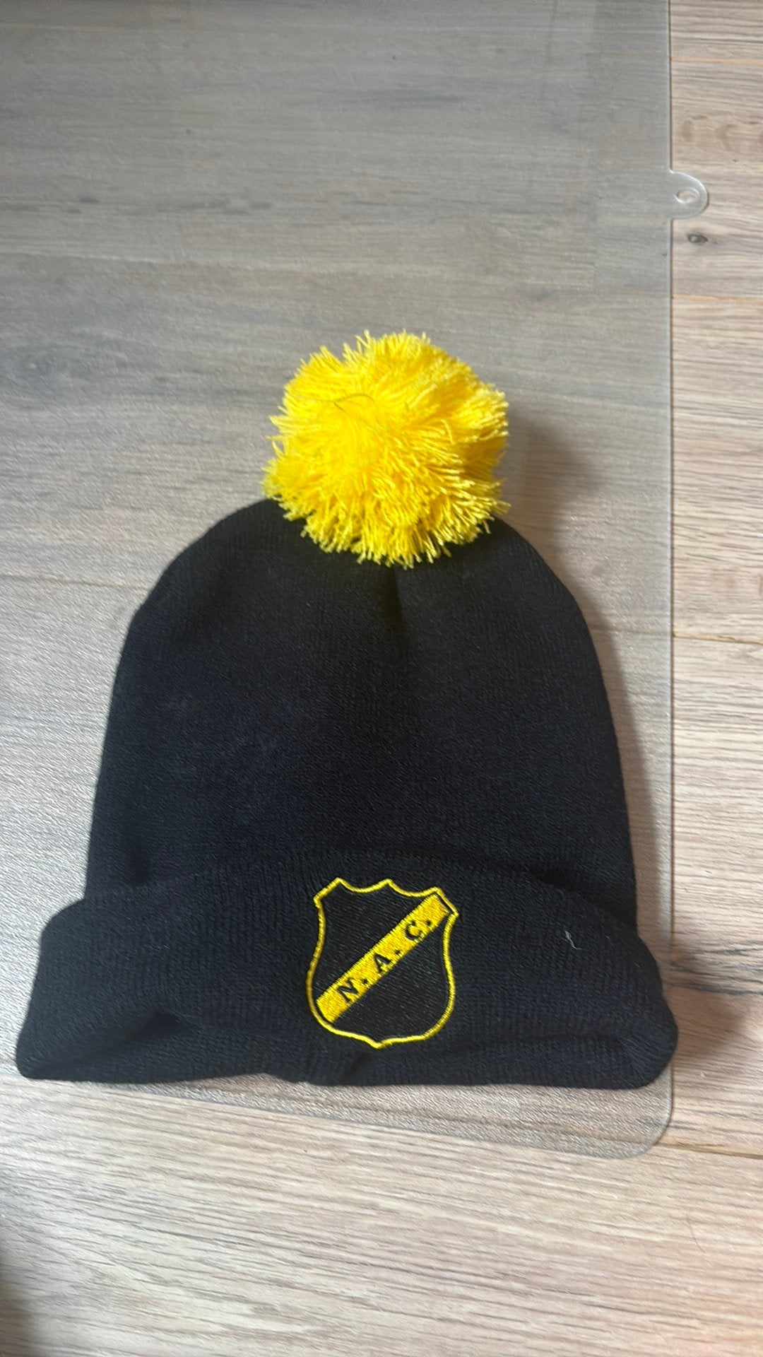 NAC breda muts, Ophalen, Zo goed als nieuw, Overige maten, Muts