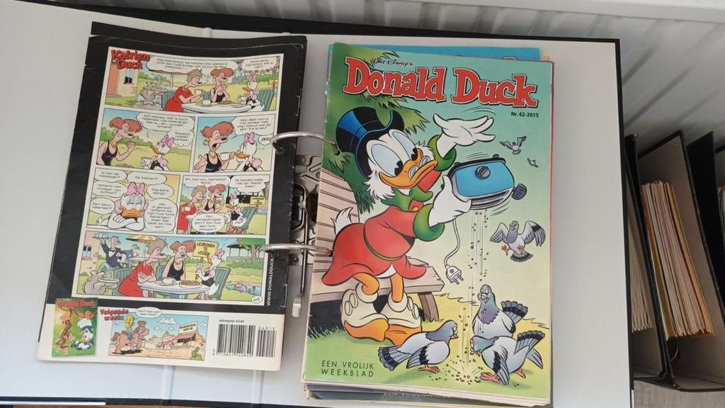 Dikke map Donald Duck Weekbladen uit 2015!, Ophalen of Verzenden, Zo goed als nieuw, Donald Duck, Meerdere stripboeken