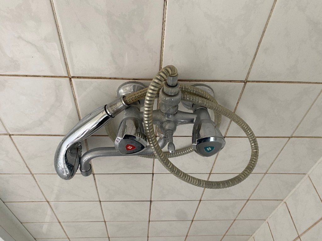 Douche mengkraan, Ophalen, Douche