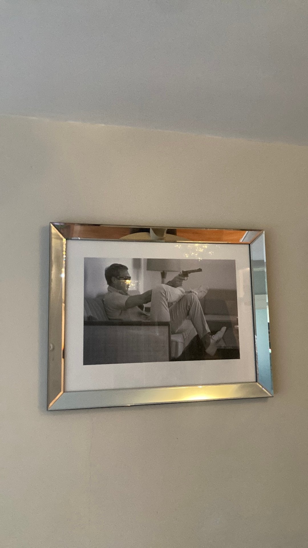 Spiegel fotolijst 90x70 met zwarte rand, Ophalen, Gebruikt, Met glas, Glas