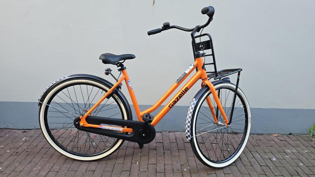 Gazelle Stadsfiets Oranje met Voordrager, Fietsen en Brommers, Fietsen | Dames | Damesfietsen, Terugtraprem, Gebruikt, Versnellingen