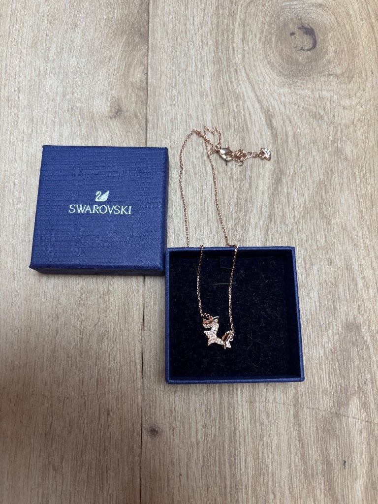 Rosegouden Swarovski ketting met vlinders Ariane grande, Overige materialen, Met edelsteen, Verzenden, Nieuw
