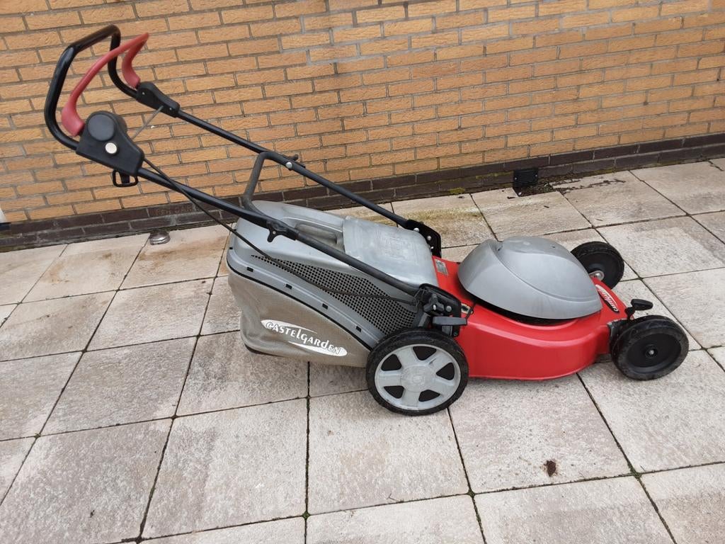 Grasmaaier, Tuin en Terras, Ophalen, Gebruikt