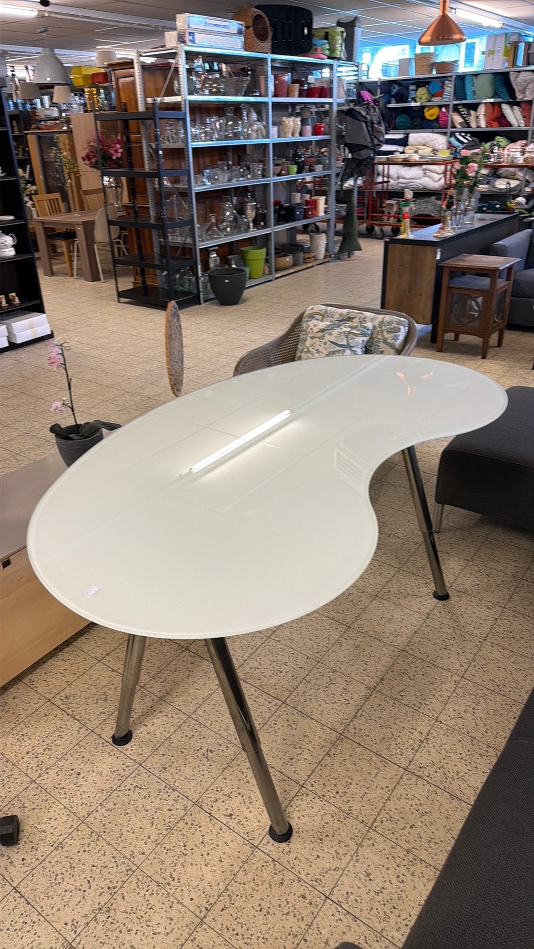 Mooie wit - bijna doorzichtige tafel, Ophalen, Bijna doorzichtig - wit, 50 tot 100 cm, Eikenhout