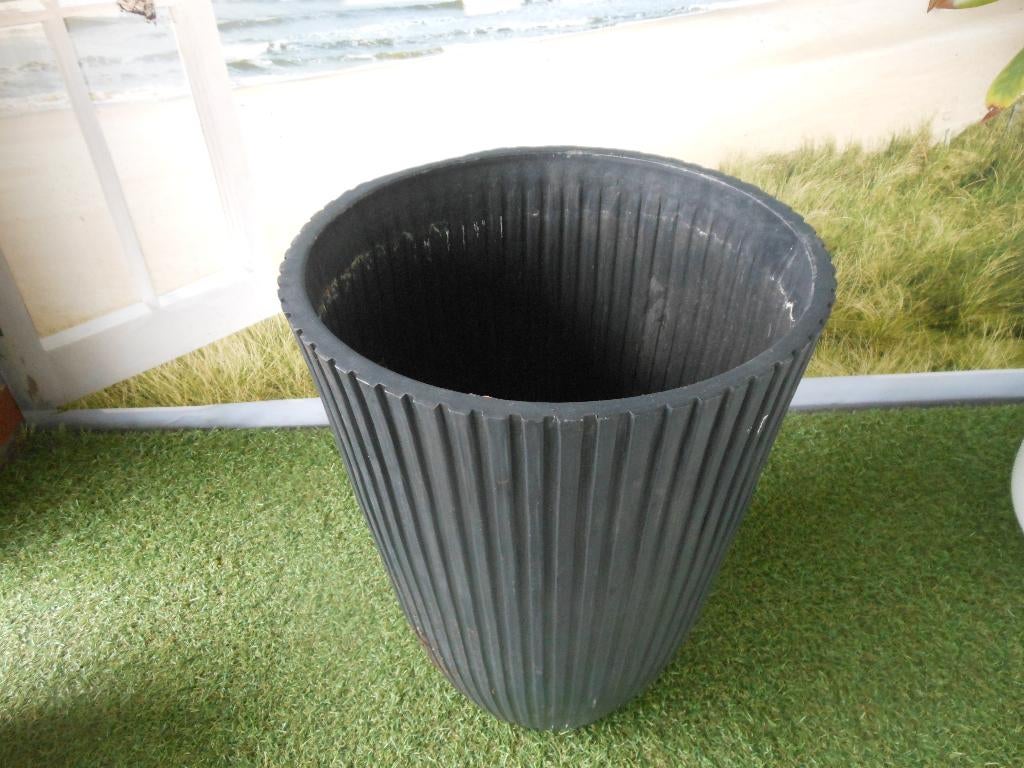 bloempot, Gebruikt, Rond, Minder dan 40 cm, Balkon