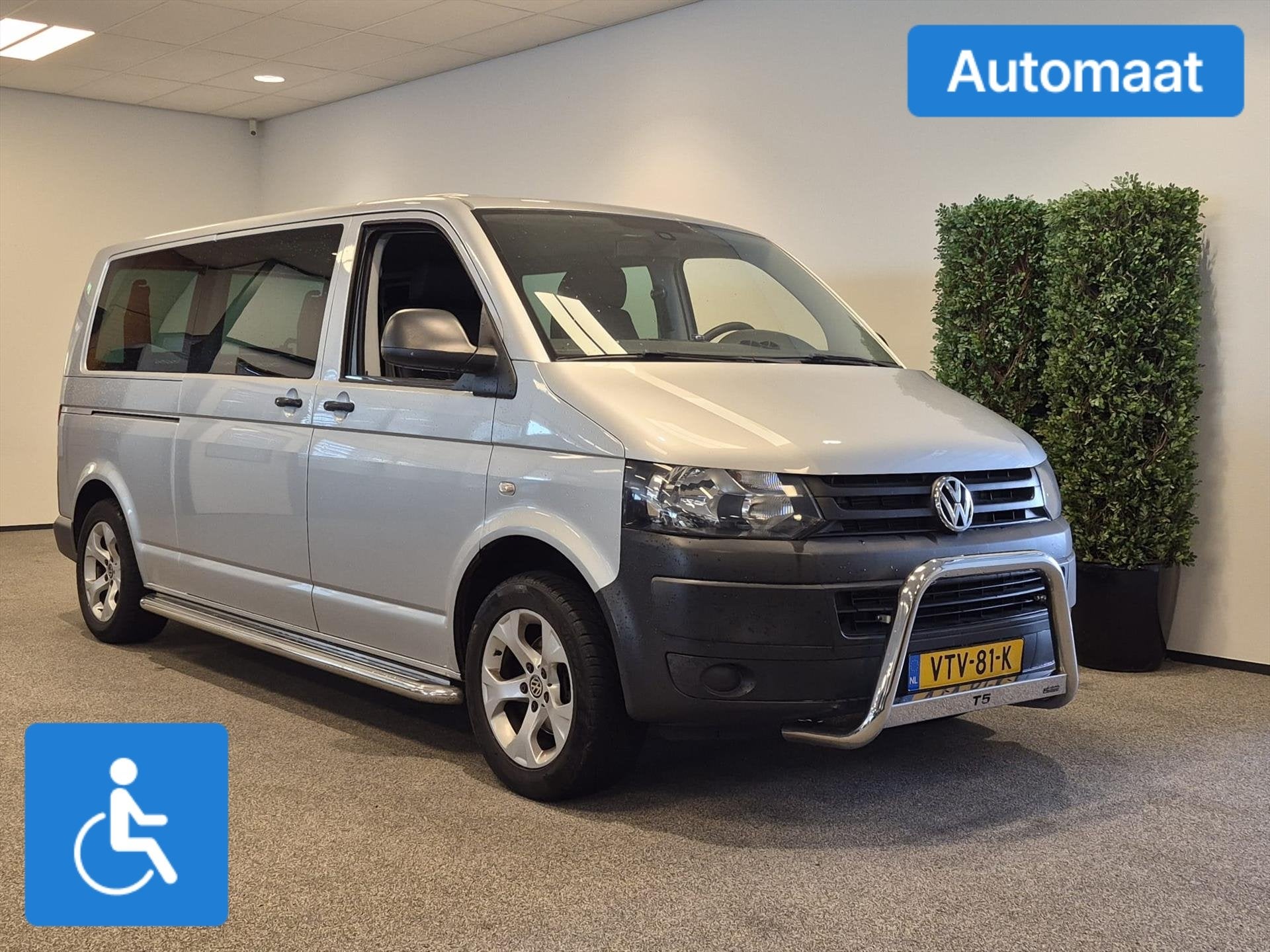 Volkswagen Transporter L2H1 Rolstoelbus Automaat, Stof, Gebruikt, Zwart, 4 cilinders