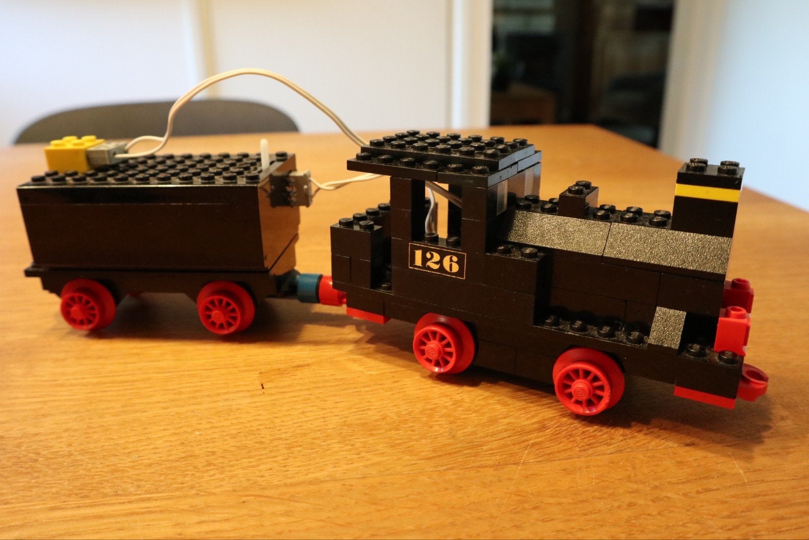Vintage LEGO Trein 126 met Batterijwagon !, Gebruikt, Overige thema's, Lego, Ophalen of Verzenden