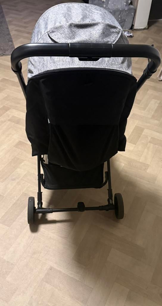 Mini bambino buggy, Kinderen en Baby's, Buggy's, Ophalen of Verzenden, Zo goed als nieuw