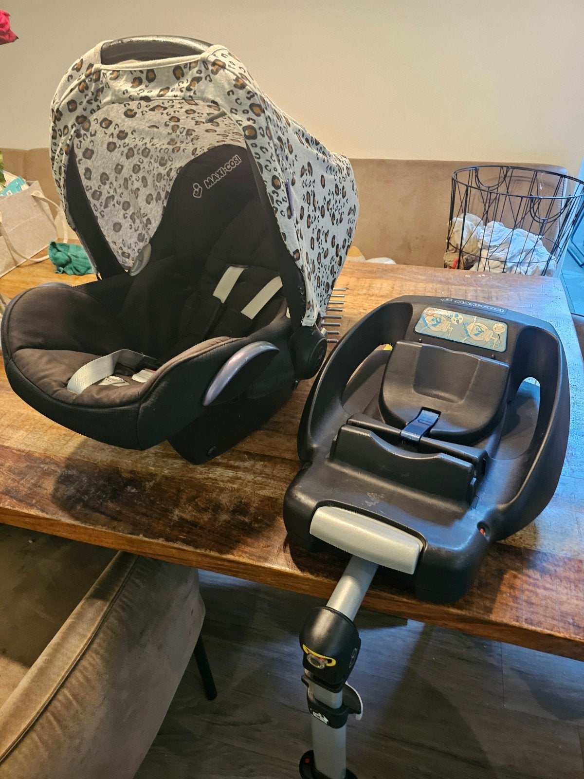 Maxi-Cosi autostoel met EasyFix en Dooky zondoek, Ophalen, Gebruikt, Isofix, 0 t/m 13 kg