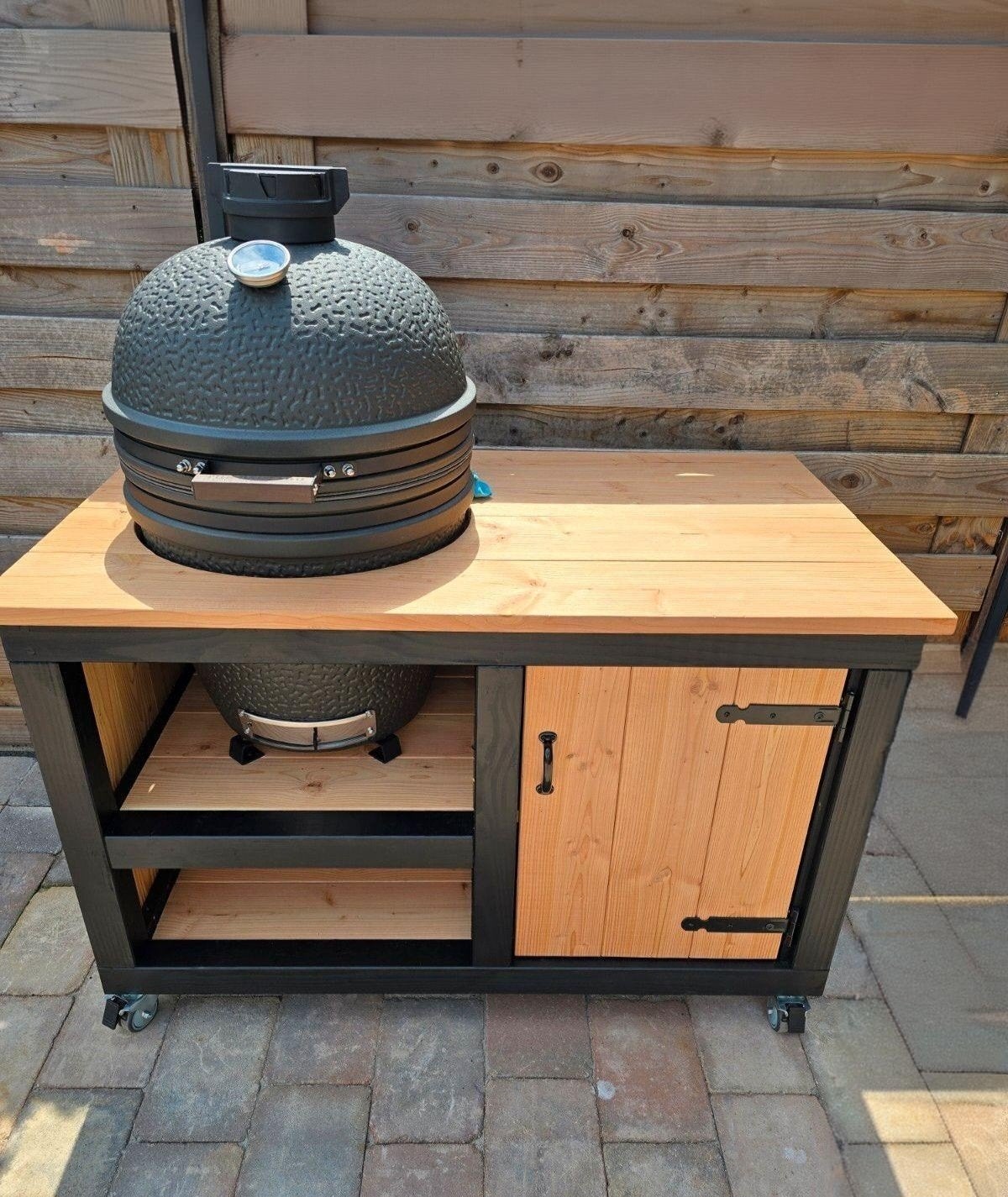 Buitenkeuken douglashout voor kamado op maat gemaakt, Ophalen of Verzenden, Nieuw, Houtskool