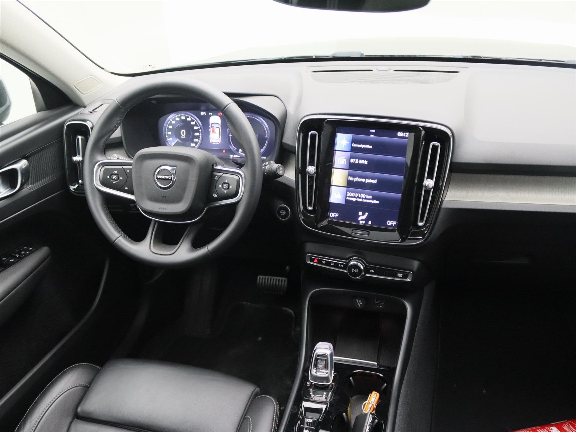Volvo Xc40 T5 Twin Engine 262pk Geartronic Inscription [ TRE, Auto's, Automaat, 1712 kg, Blauw, Leder