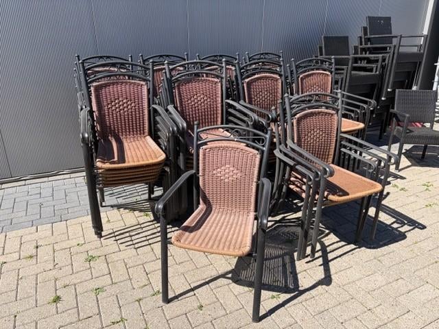 Partij van 52 gebruikte terrasstoelen model Concerto, Zakelijke goederen, Horeca | Meubilair en Inrichting, Ophalen, Gebruikt