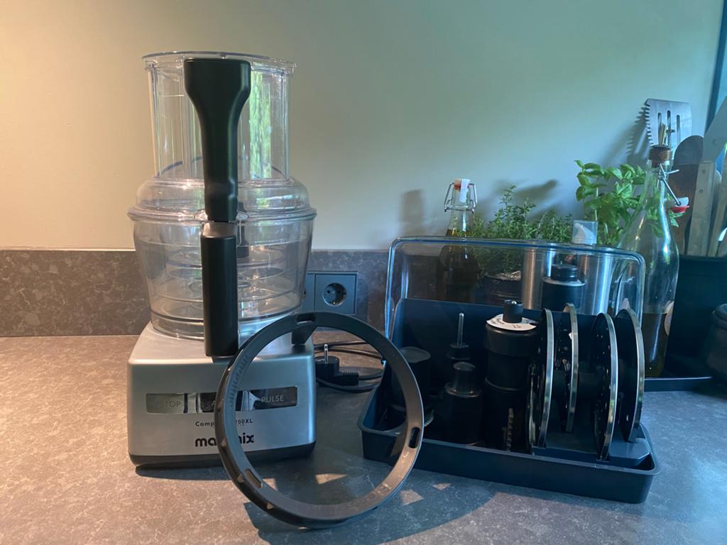 Magimix 3200 XL foodprocessor met extra blenderring, 2 tot 3 liter, Ophalen, Zo goed als nieuw, 1 snelheid